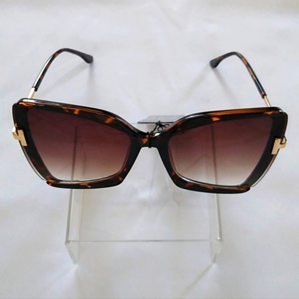 💗Sunglasses! - Picture 5 of 8